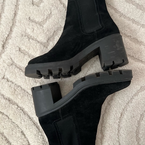 Splendid chunky heel Chelsea booties suede 8 black - Picture 7 of 7